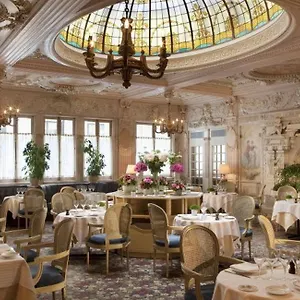 **** Hotel Bedford Frankrig